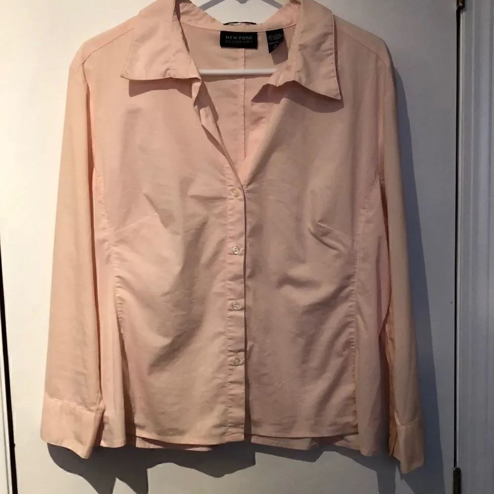 NY & Co pink blouse